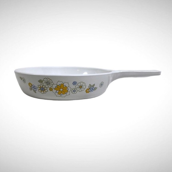 CorningWare Yellow Vintage Floral Bouquet Skillet Sauce Pan! - Picture 1 of 7